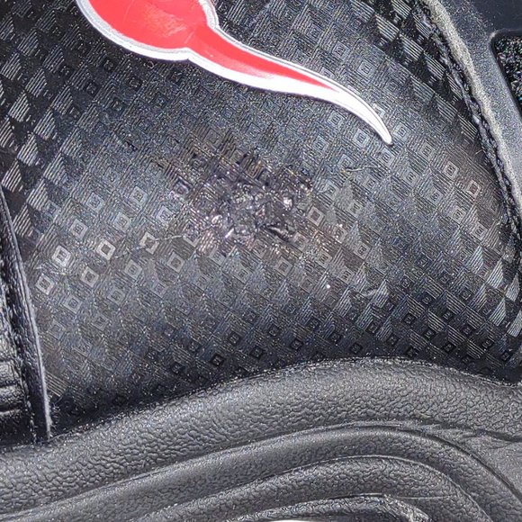 G defy black and red gravity defyer gym shoes, size 11.5. - Picture 6 of 6